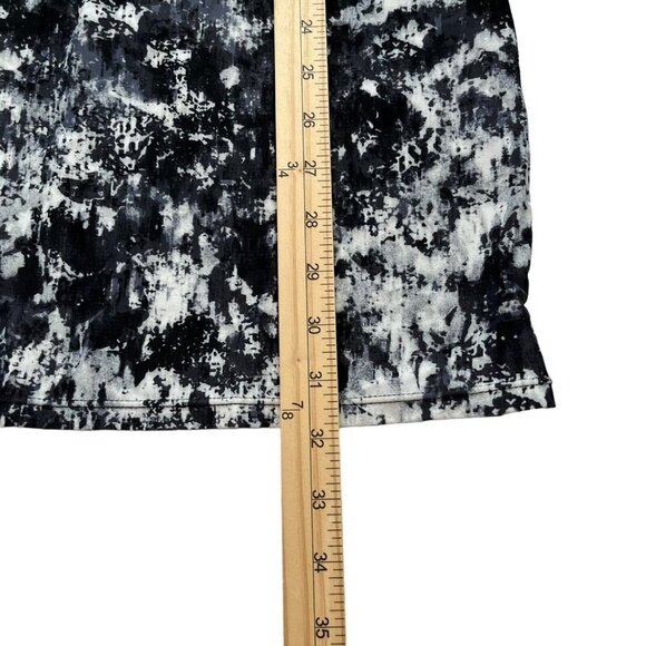 Athleta Women's Black and White Print Zumma Padded Swim Dress Size Medium - Picture 11 of 11